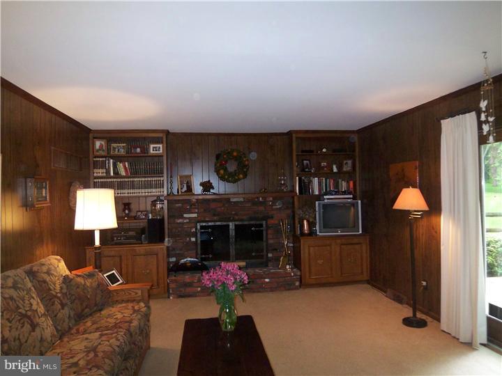 708 Pheasant Run Road West Chester, PA 19382 - Photo 7 of 25 Family Room