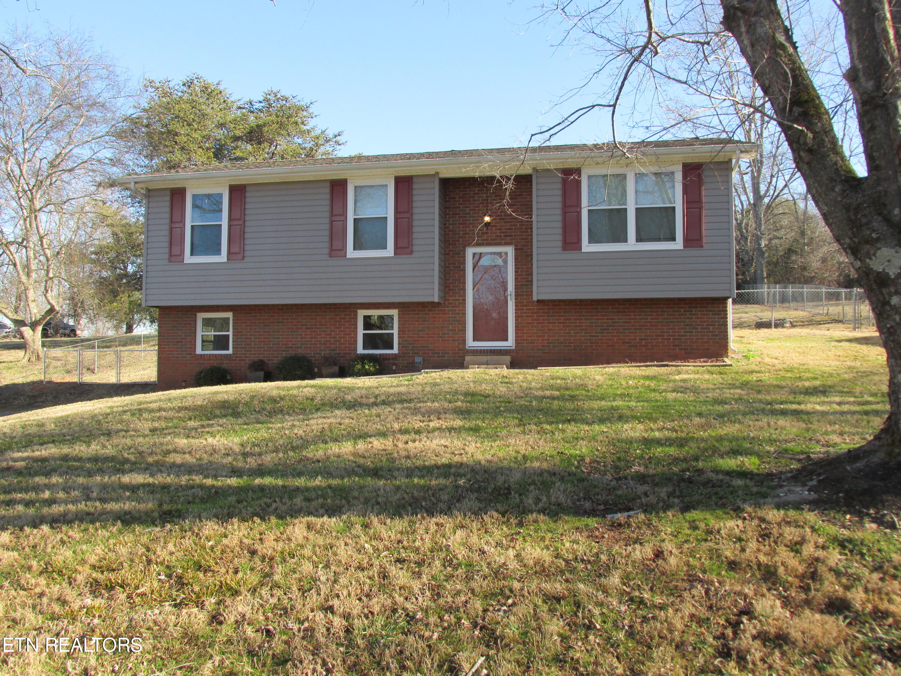 138 Old Clover Hill Road, Maryville