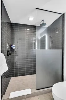 $440,000 | 227 Northeast 2nd Street, Unit 2503, Miami, FL 33132