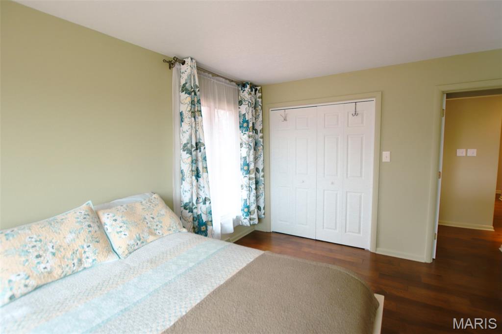 612 Crestview Sullivan, MO 63080 - Photo 14 of 24