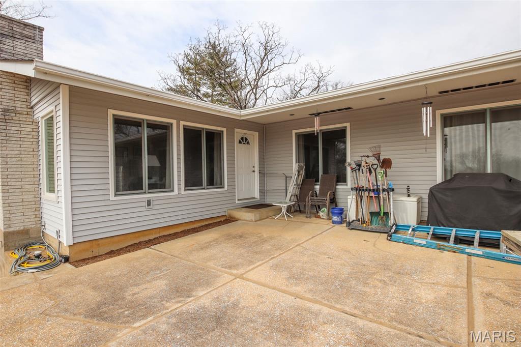 612 Crestview Sullivan, MO 63080 - Photo 22 of 24