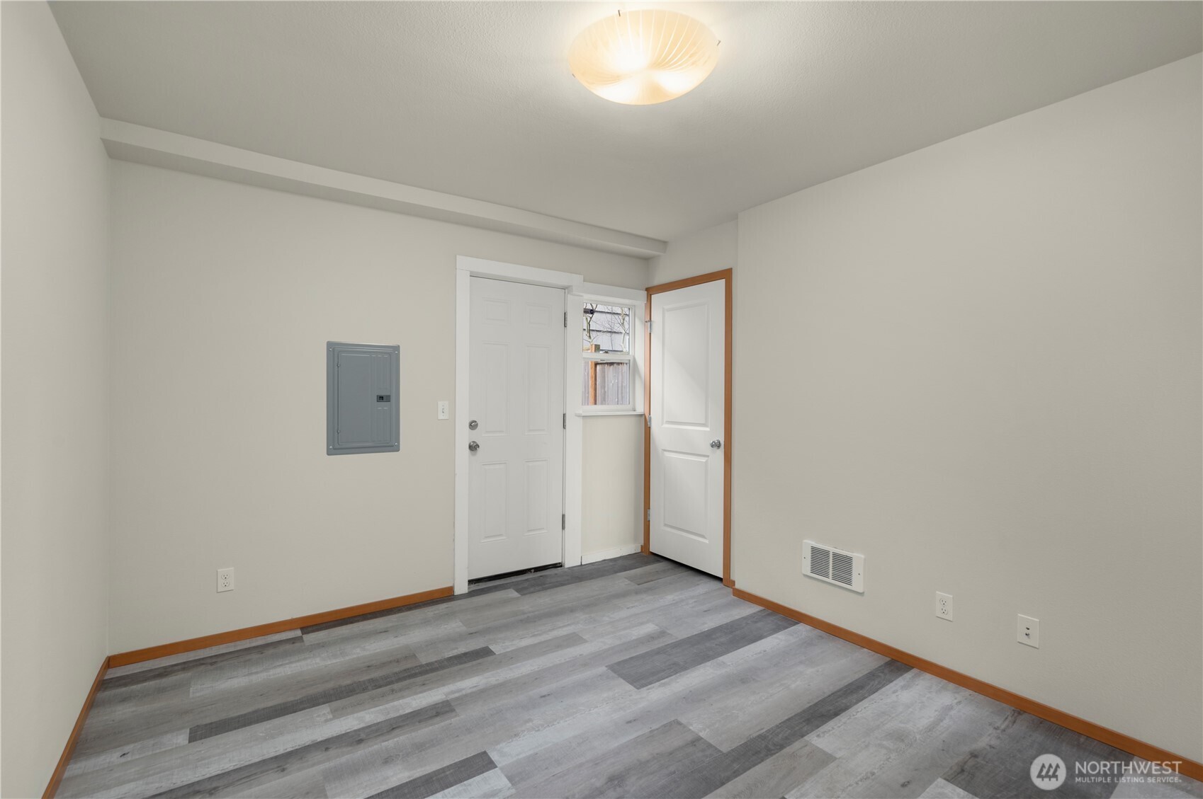 4000 14th Avenue South, Unit B Seattle, WA 98108 - Photo 14 of 19 Gallery Image 14