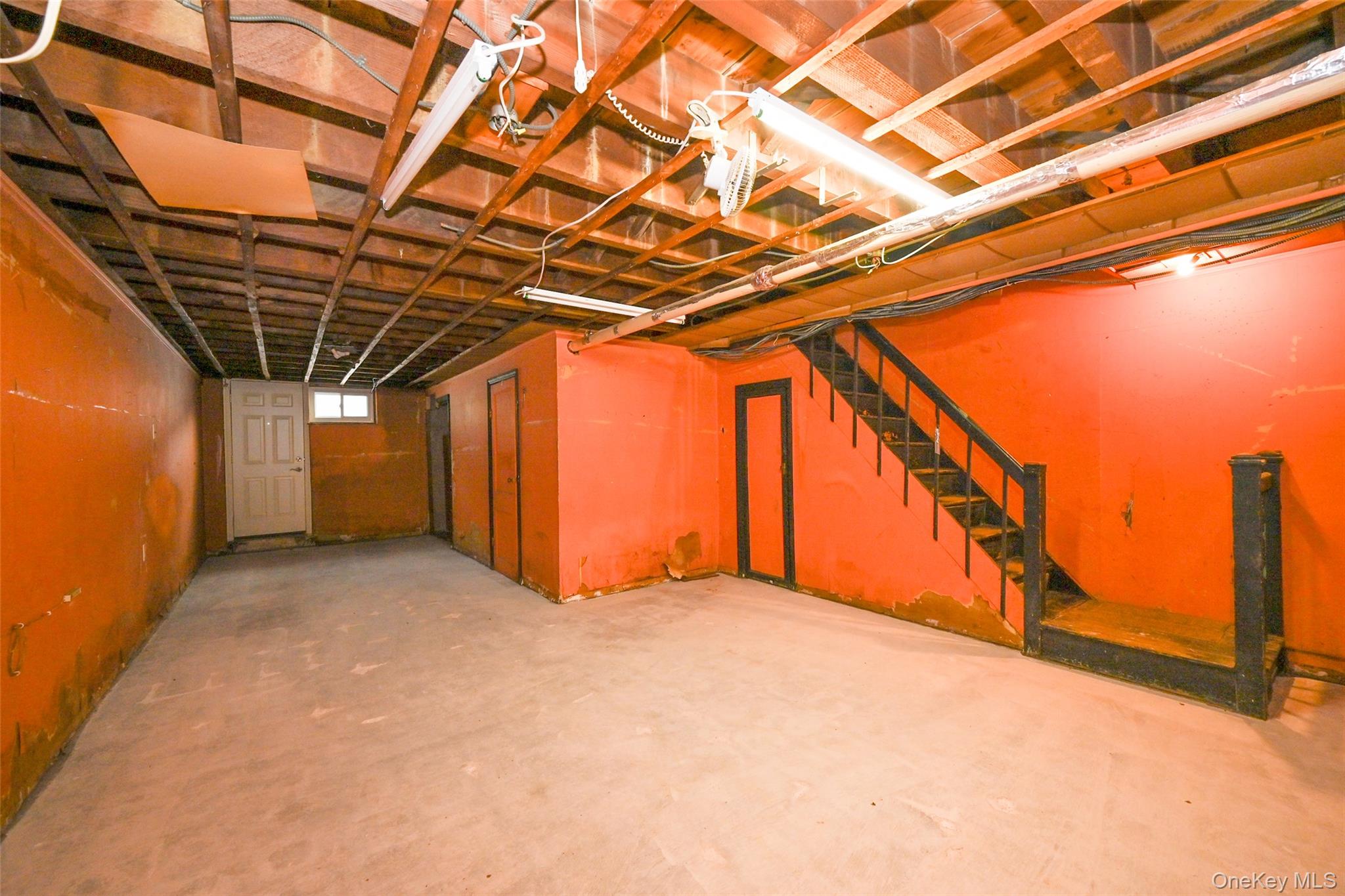 75-05 168th Street Queens, NY 11366 - Photo 21 of 24