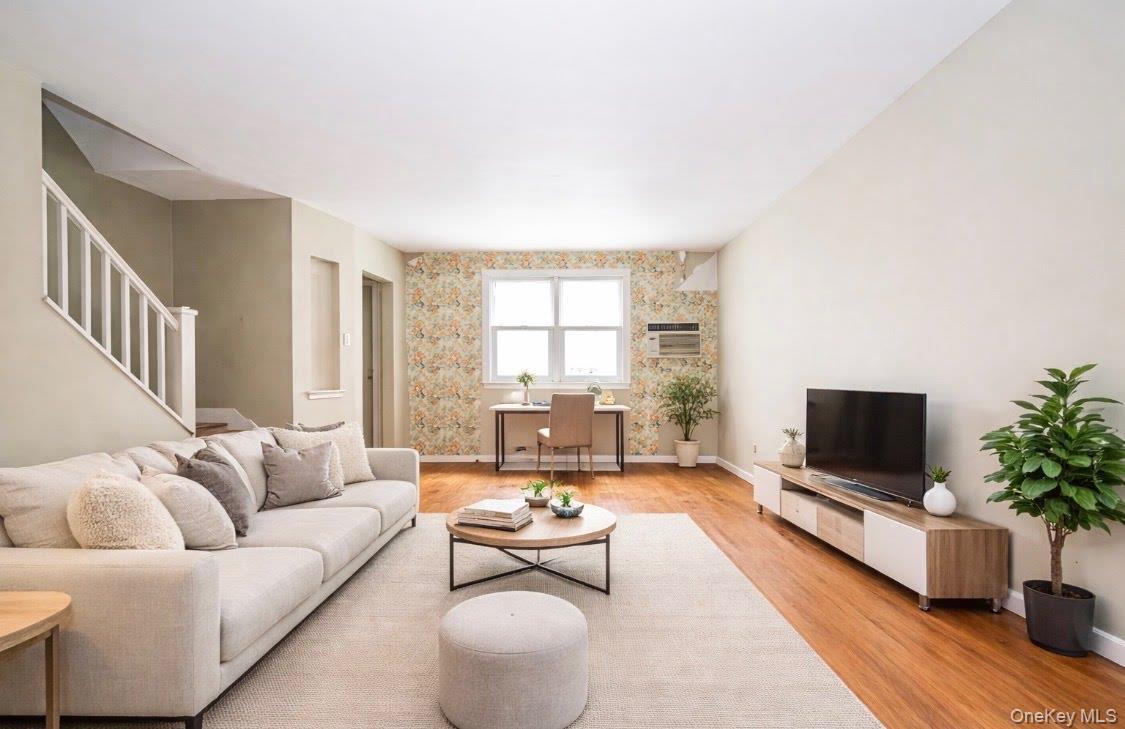 75-05 168th Street Queens, NY 11366 - Photo 4 of 24