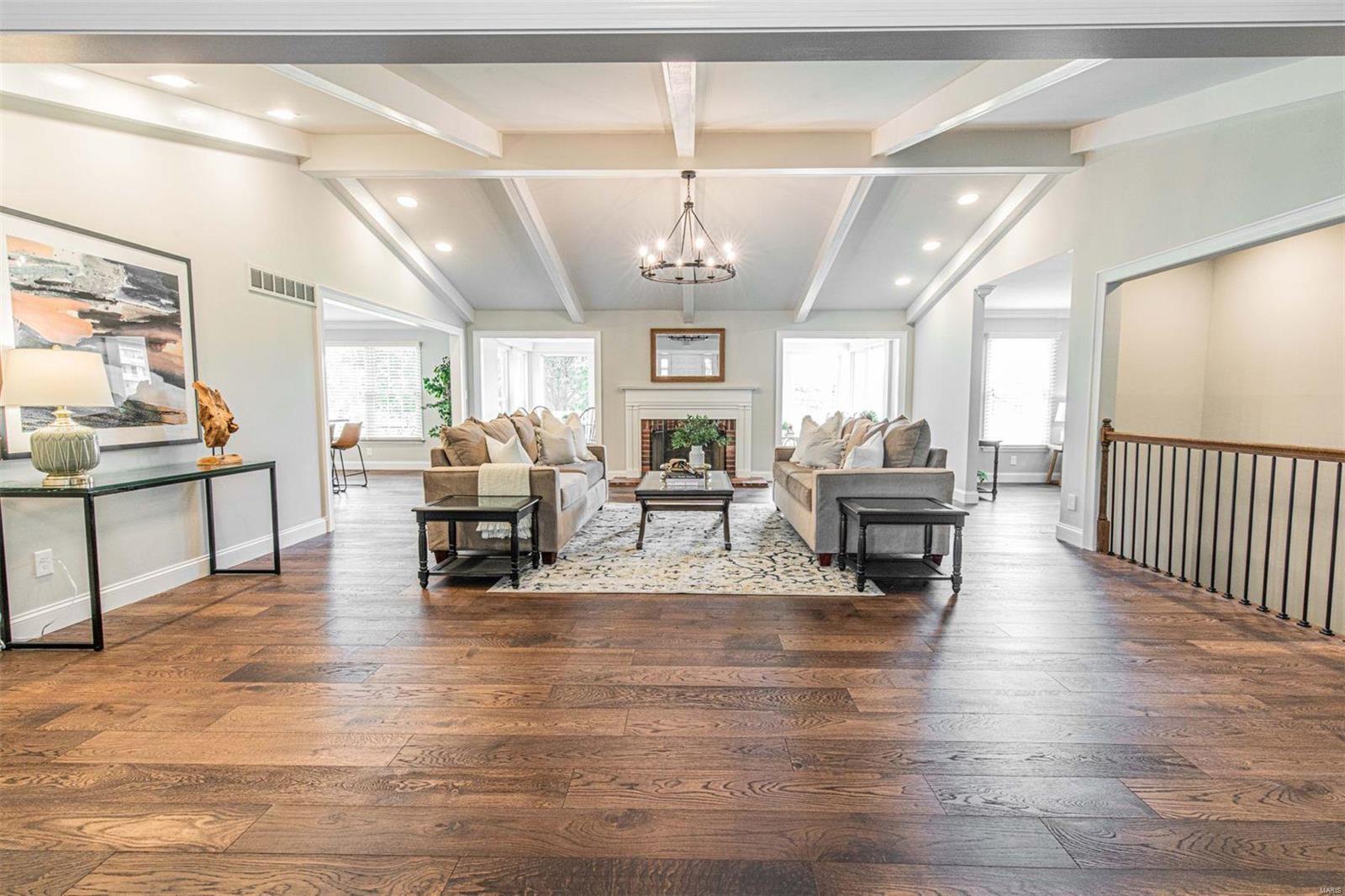 11510 Ladue Road St. Louis, MO 63141 - Photo 2 of 37 Gallery Image 2