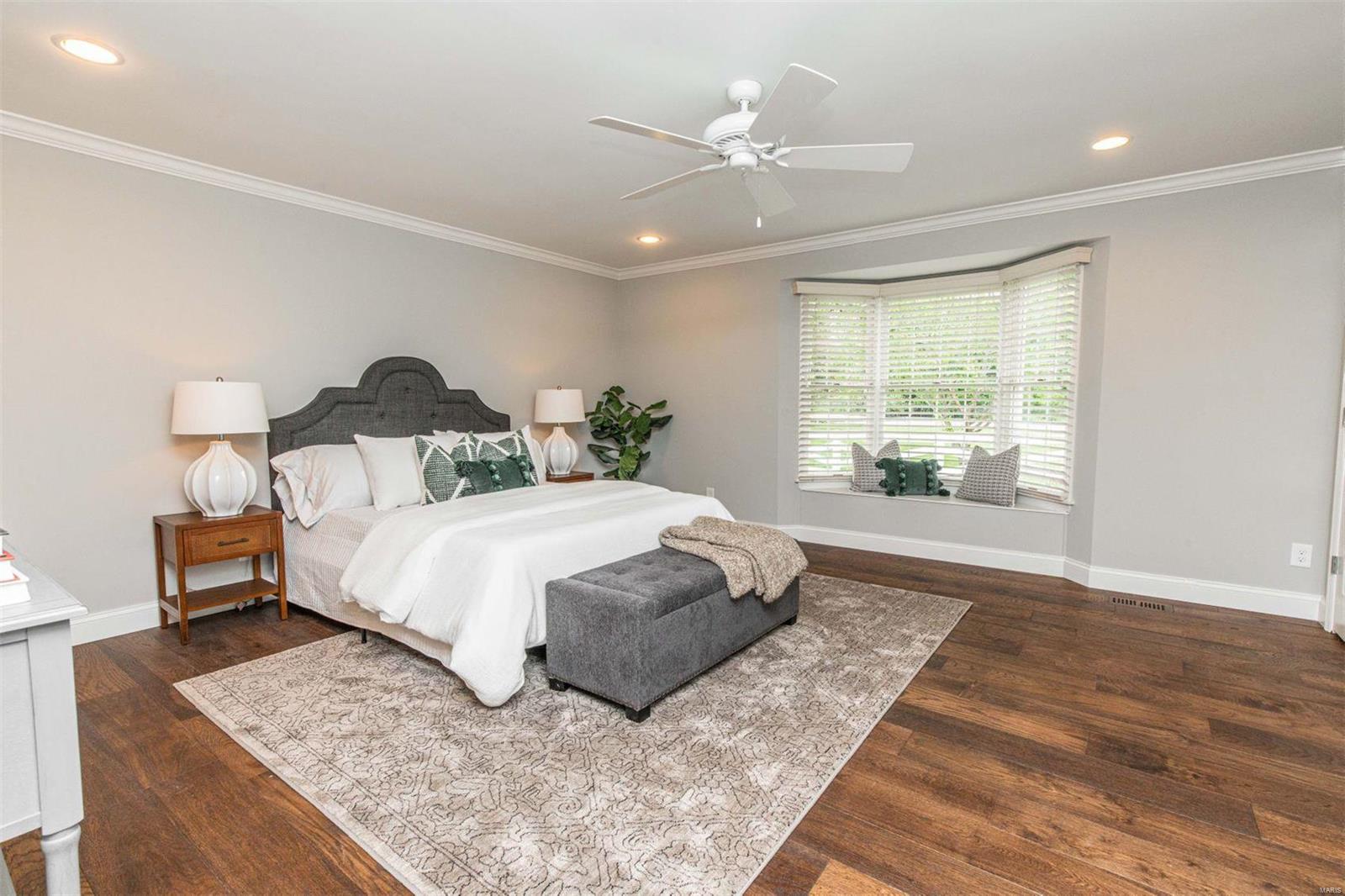 11510 Ladue Road St. Louis, MO 63141 - Photo 17 of 37 Gallery Image 17