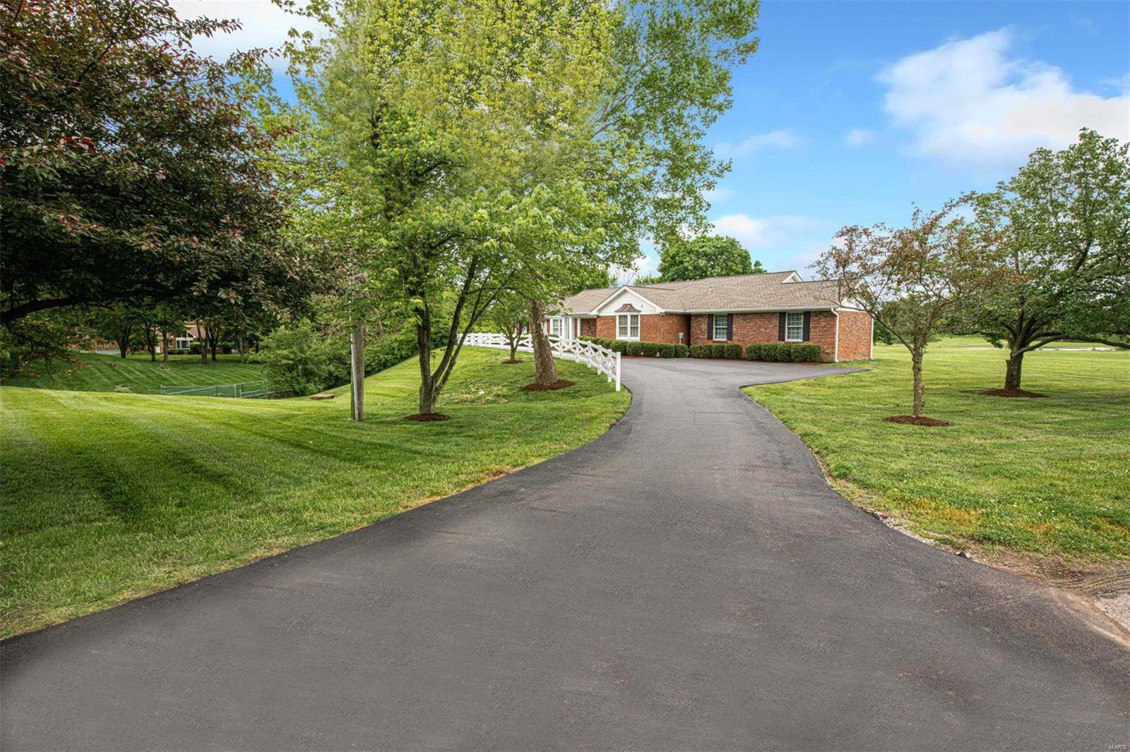 11510 Ladue Road St. Louis, MO 63141 - Photo 35 of 37 Gallery Image 35