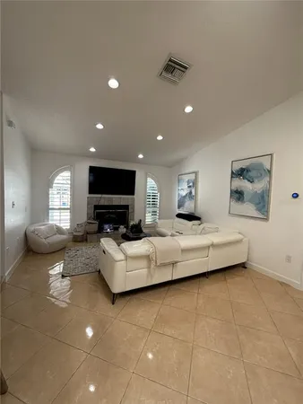 $2,700 | 1110 Craig Court, St. Cloud, FL 34772