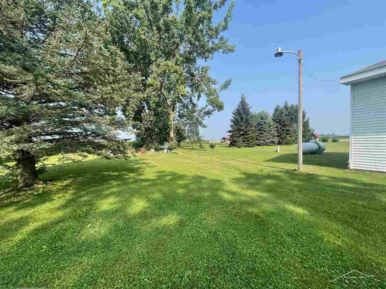 3330 Smiths Crossing Road Freeland, MI 48623 - Photo 21 of 29