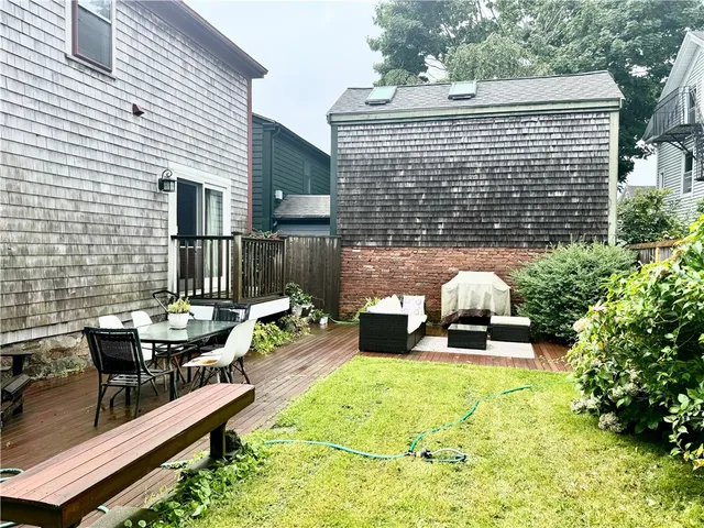 $3,600 | 26 South Baptist Street, Newport, RI 02840