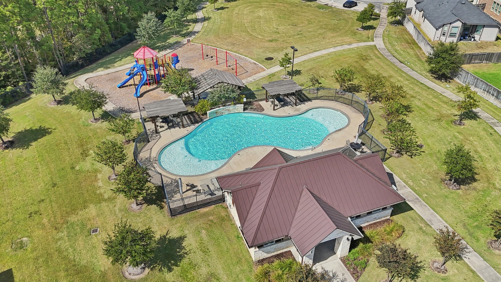 255 Springfield Terrace Drive Conroe, TX 77304 - Photo 15 of 19