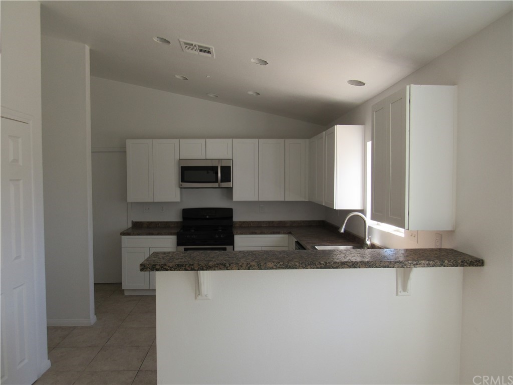 635 West Rice Street Blythe, CA 92225 - Photo 14 of 28