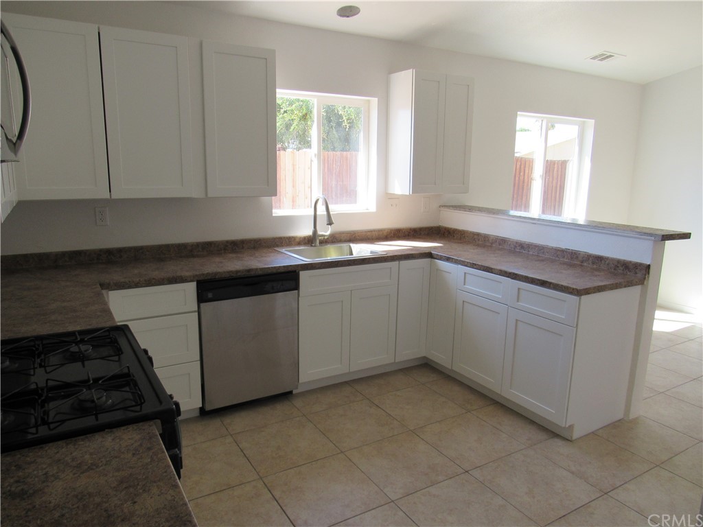 635 West Rice Street Blythe, CA 92225 - Photo 16 of 28