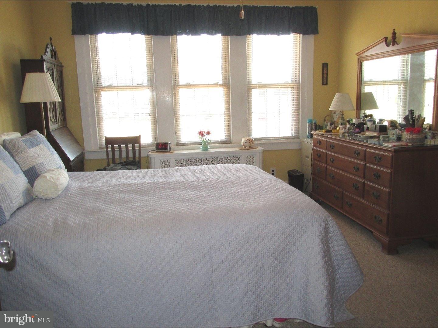 7952 Ridgeway Street Philadelphia, PA 19111 - Photo 13 of 25 Bedroom - Main