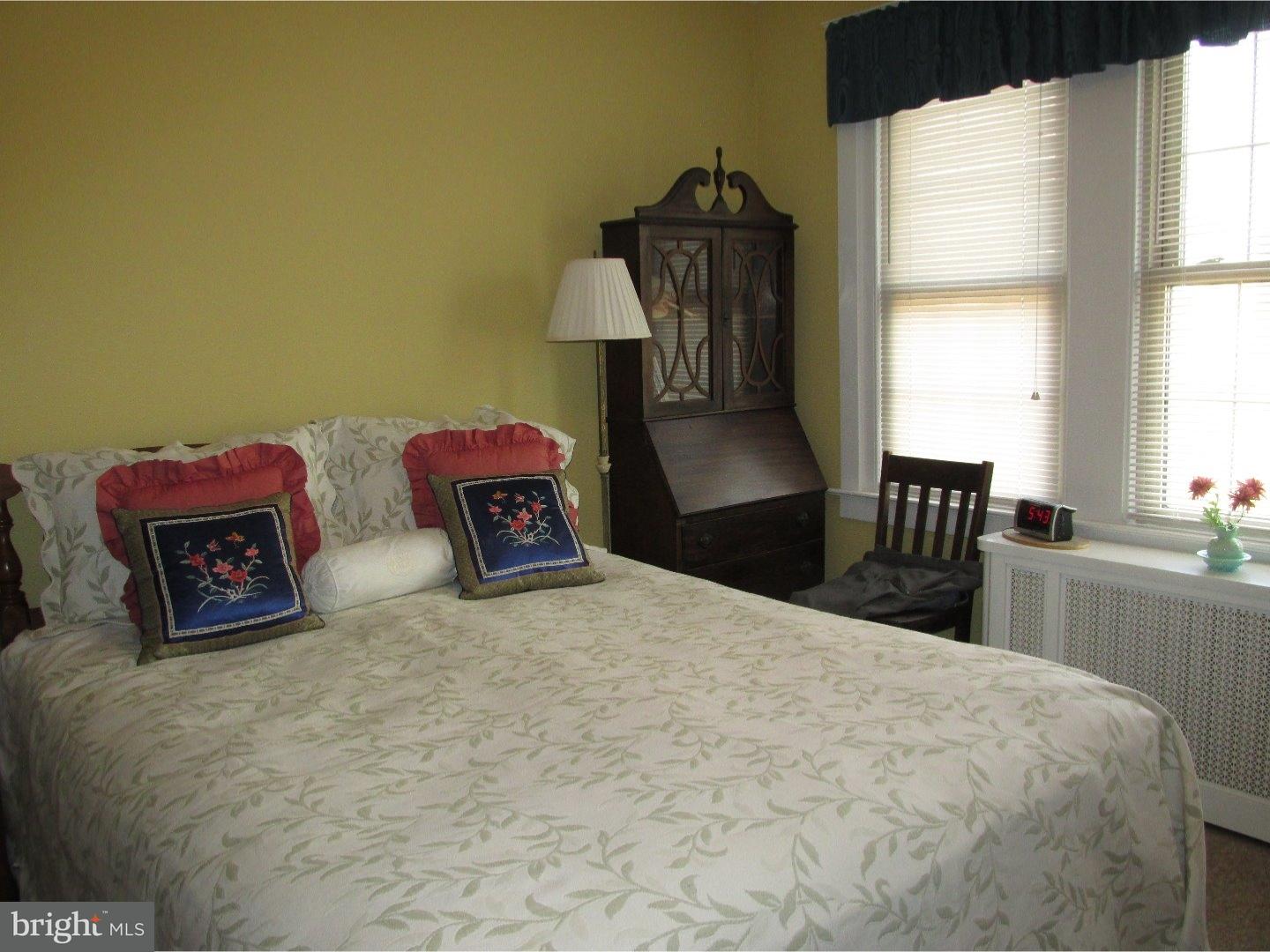 7952 Ridgeway Street Philadelphia, PA 19111 - Photo 14 of 25 Bedroom - Main