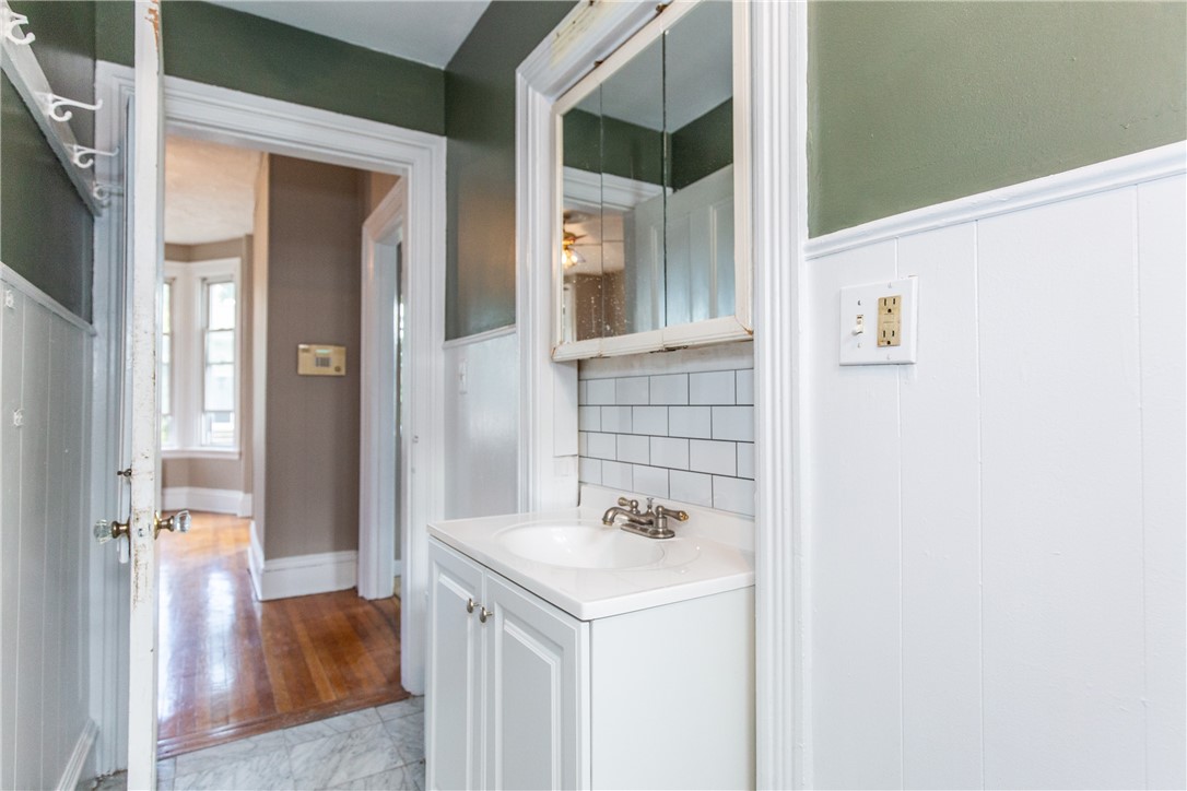 103 Prospect Street Pawtucket, RI 02860 - Photo 12 of 42 Gallery Image 12