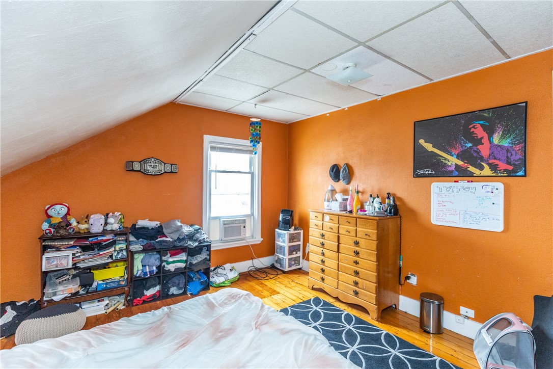 103 Prospect Street Pawtucket, RI 02860 - Photo 26 of 42 3rd Fl BR #1