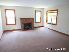 3101 East Division Street Springfield, IL 62702 - Photo 3 of 9 Gallery Image 3