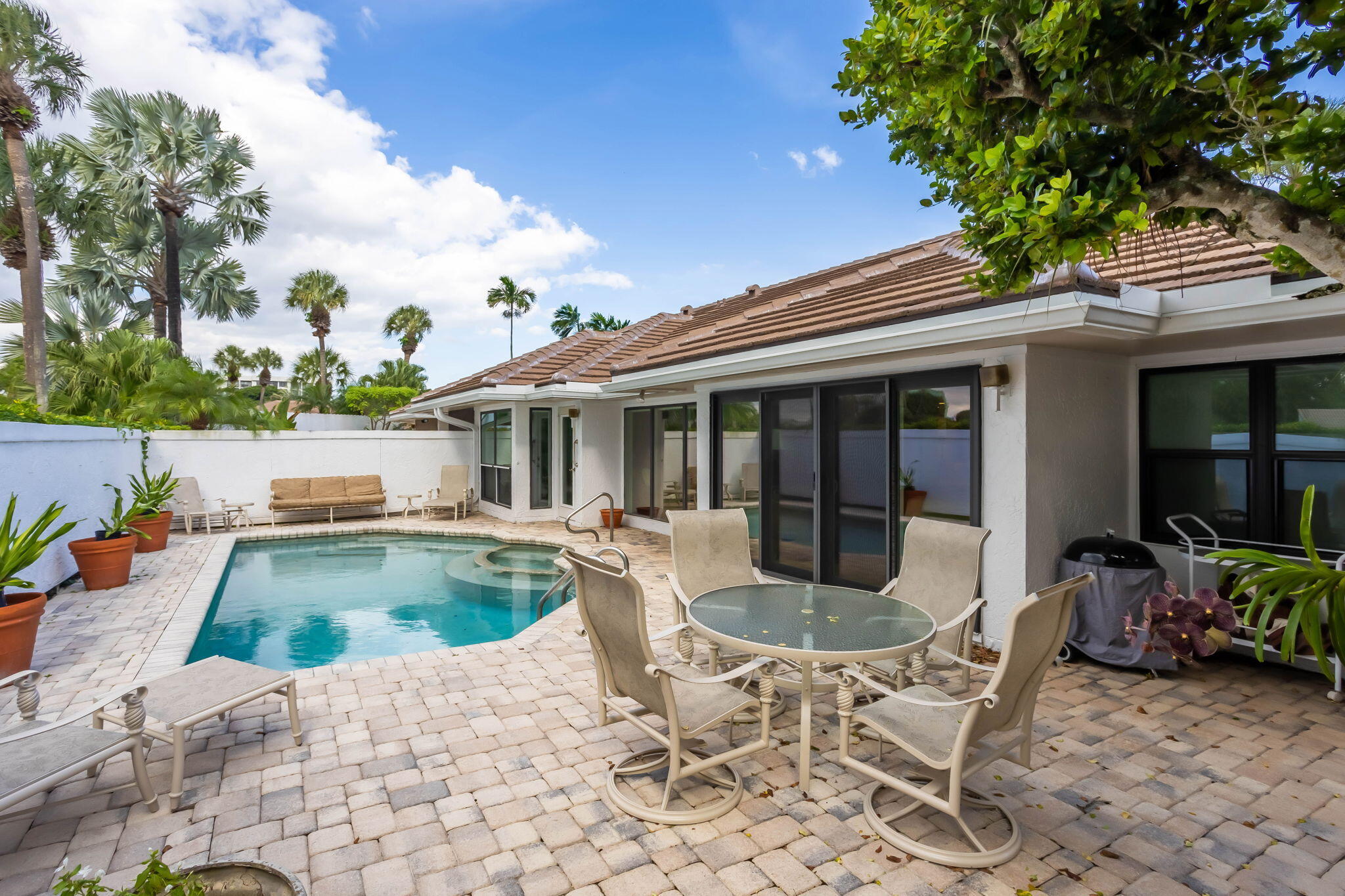 20485 Linksview Way Boca Raton, FL 33434 - Photo 31 of 40 7-web-or-mls-0E2A4928-HDR