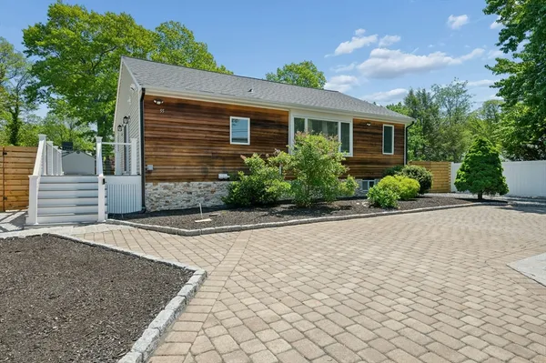 $699,000 | 55 Lillian Street North, Randolph, MA 02368