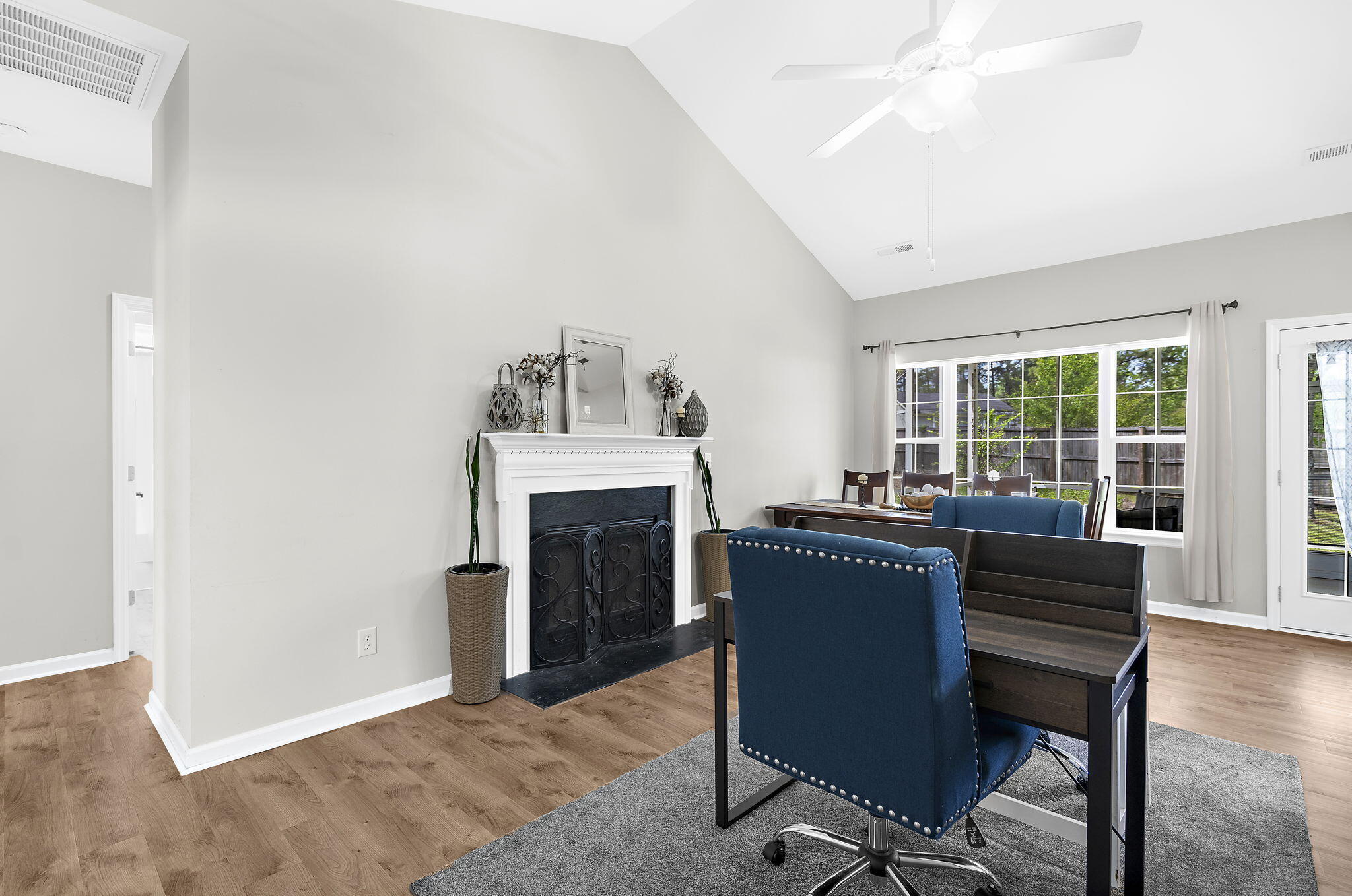 602 Curing Court Moncks Corner, SC 29461 - Photo 11 of 47 Living room