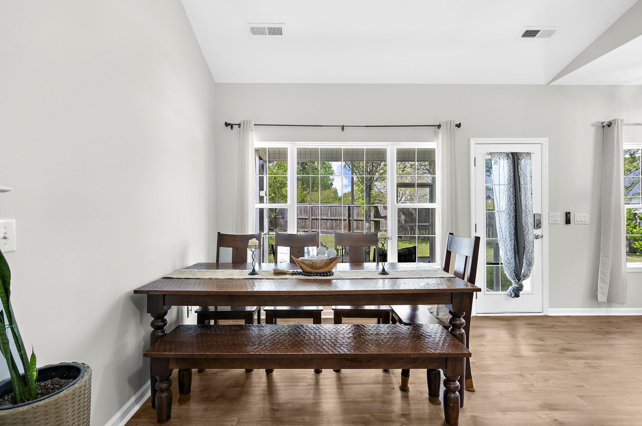 602 Curing Court Moncks Corner, SC 29461 - Photo 14 of 47 8541