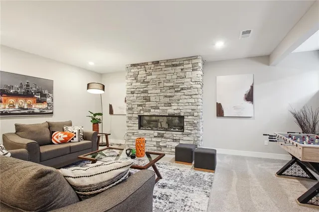 $837,400 | 17156 South Laurelwood Street, Olathe, KS 66062