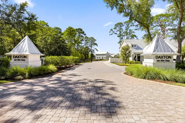 $675,000 | 76 Bayou Edge Landing, Santa Rosa Beach, FL 32459
