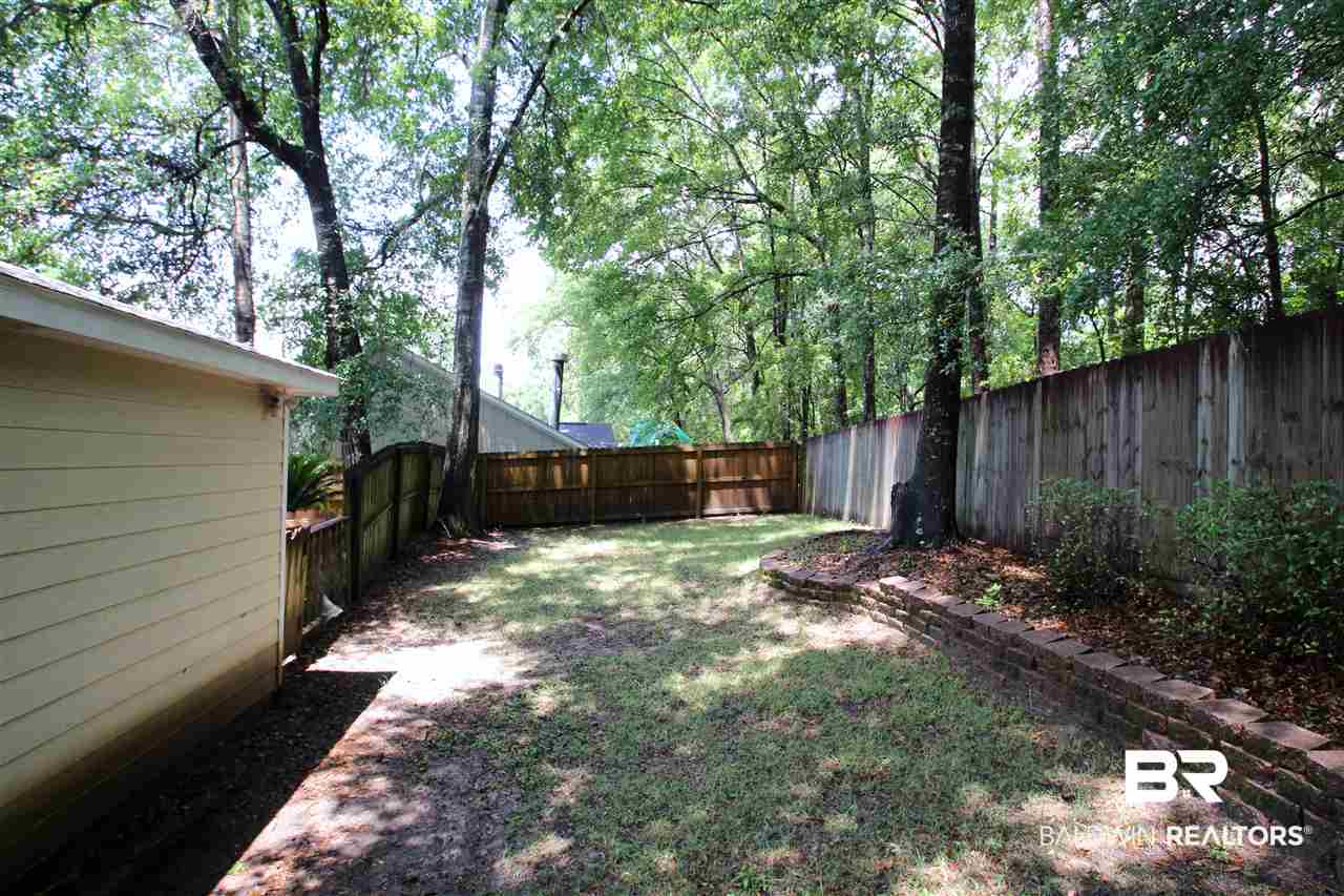 107 Avon Circle East Daphne, AL 36526 - Photo 23 of 24