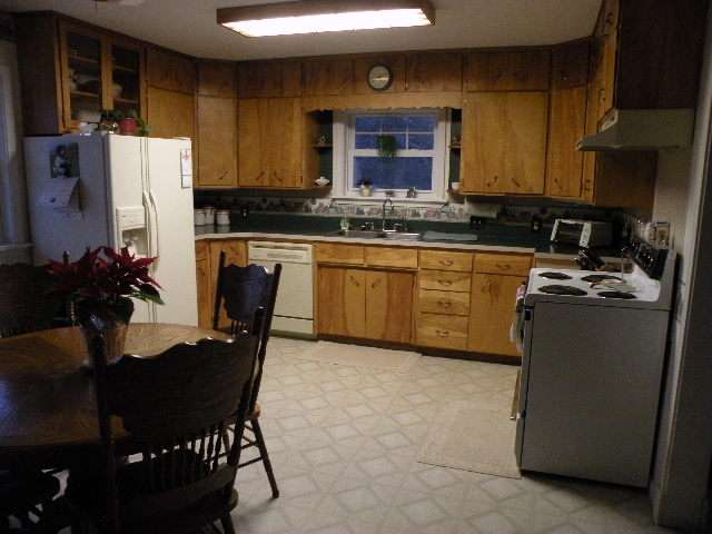 12605 Baldwin Road Chesaning, MI 48616 - Photo 4 of 16 31103849-3.JPG