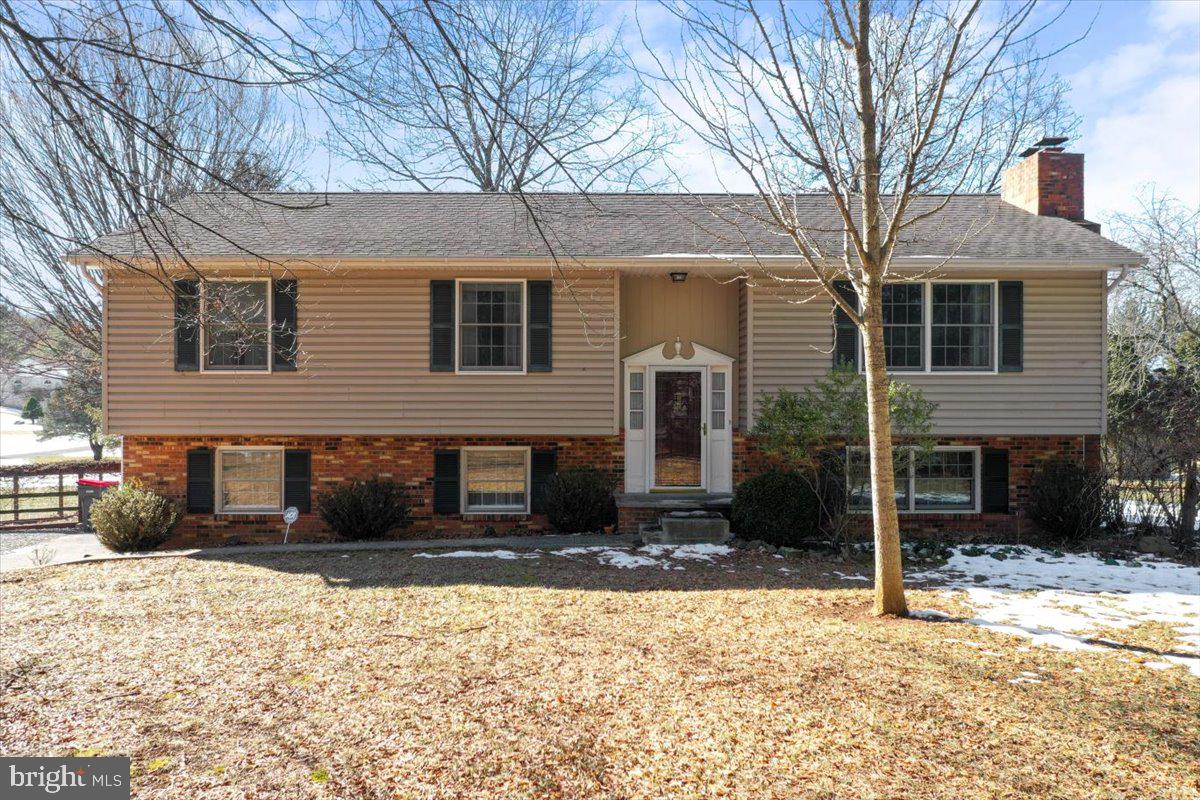 515 Windy Ridge Road Front Royal, VA 22630 - Photo 4 of 56