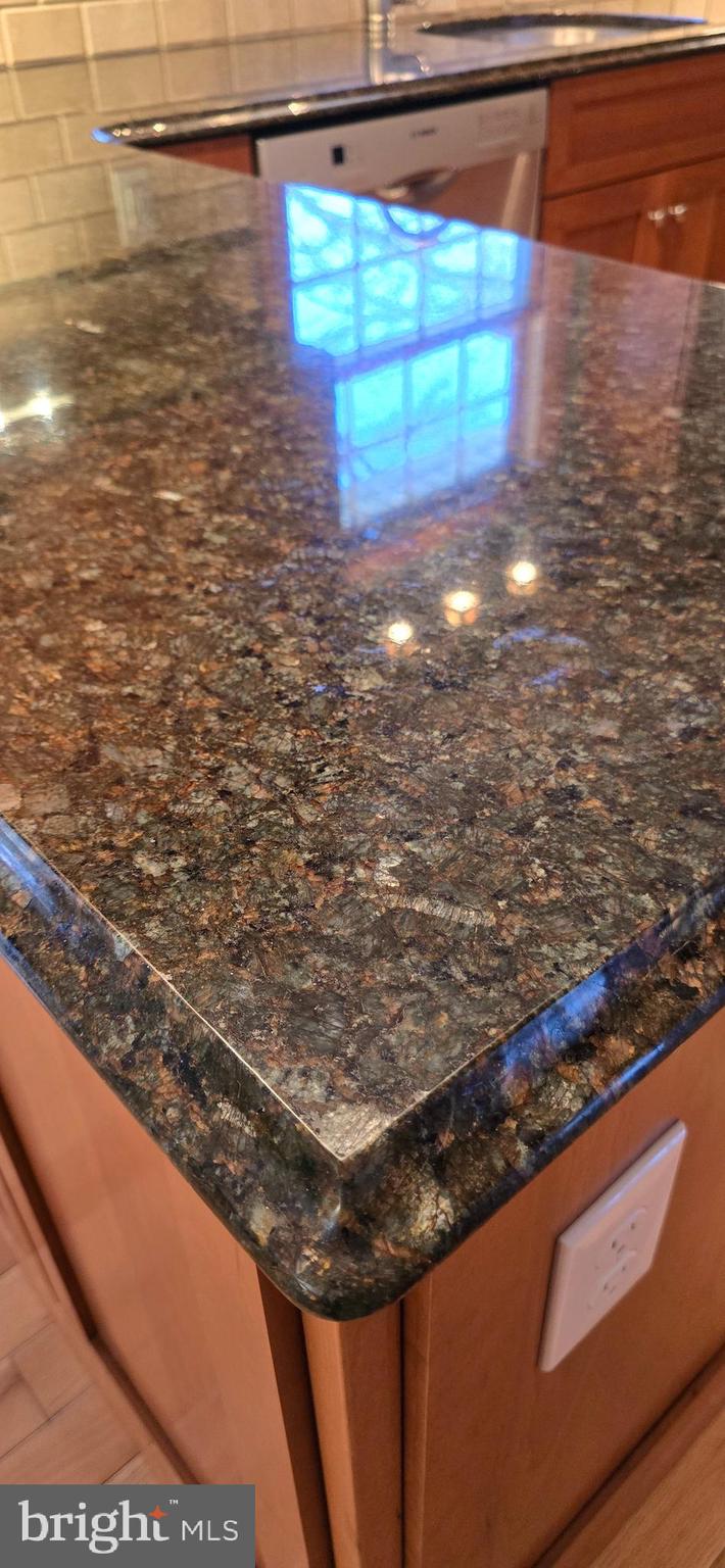 515 Windy Ridge Road Front Royal, VA 22630 - Photo 42 of 56 Granite Countertops