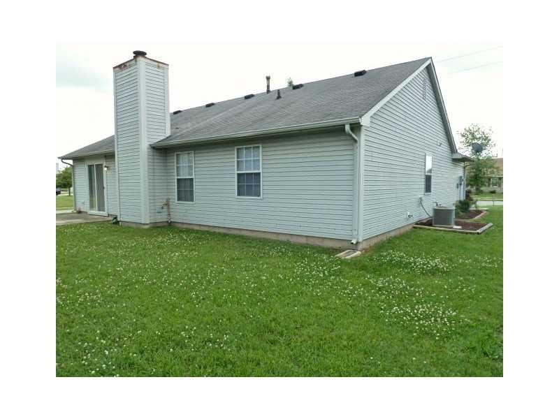 11702 Shannon Pointe Road Indianapolis, IN 46229 - Photo 18 of 19 Gallery Image 18