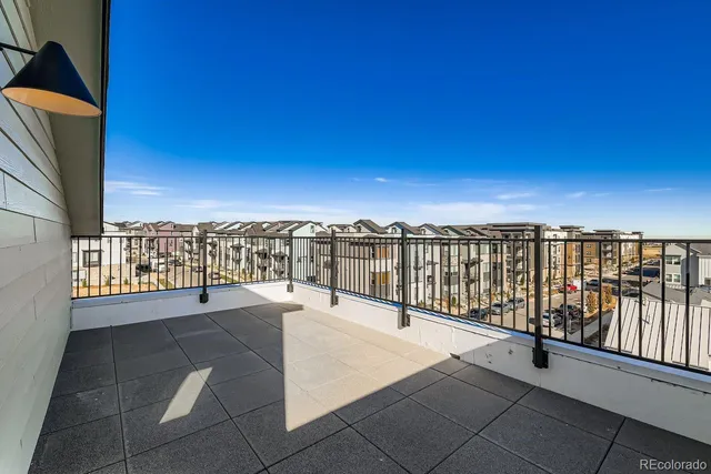 a view of terrace with city view