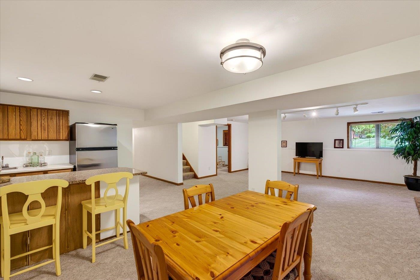 7301 Sawmill Road Madison, WI 53717 - Photo 22 of 54