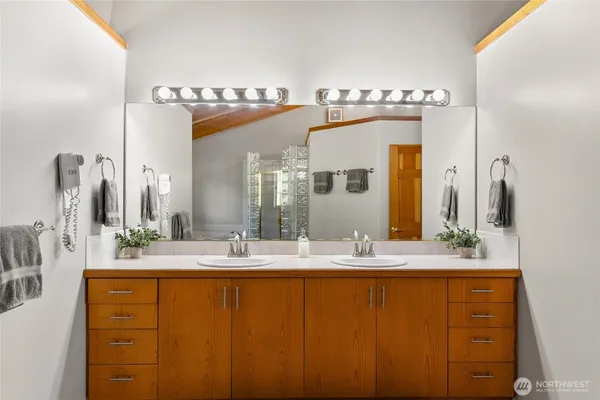 $5,000,000 | 18553 Camp 12 Road, Leavenworth, WA 98826