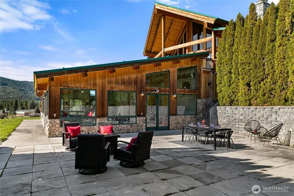 $5,000,000 | 18553 Camp 12 Road, Leavenworth, WA 98826