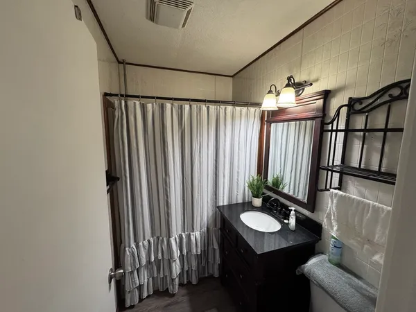 $99,900 | 212 West Allmon Street, Salem, IL 62881