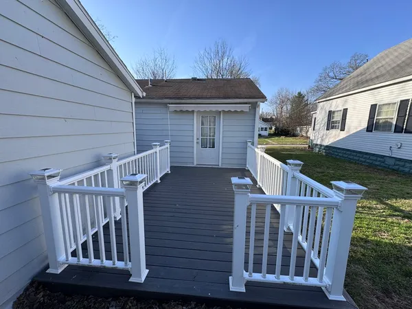 $99,900 | 212 West Allmon Street, Salem, IL 62881
