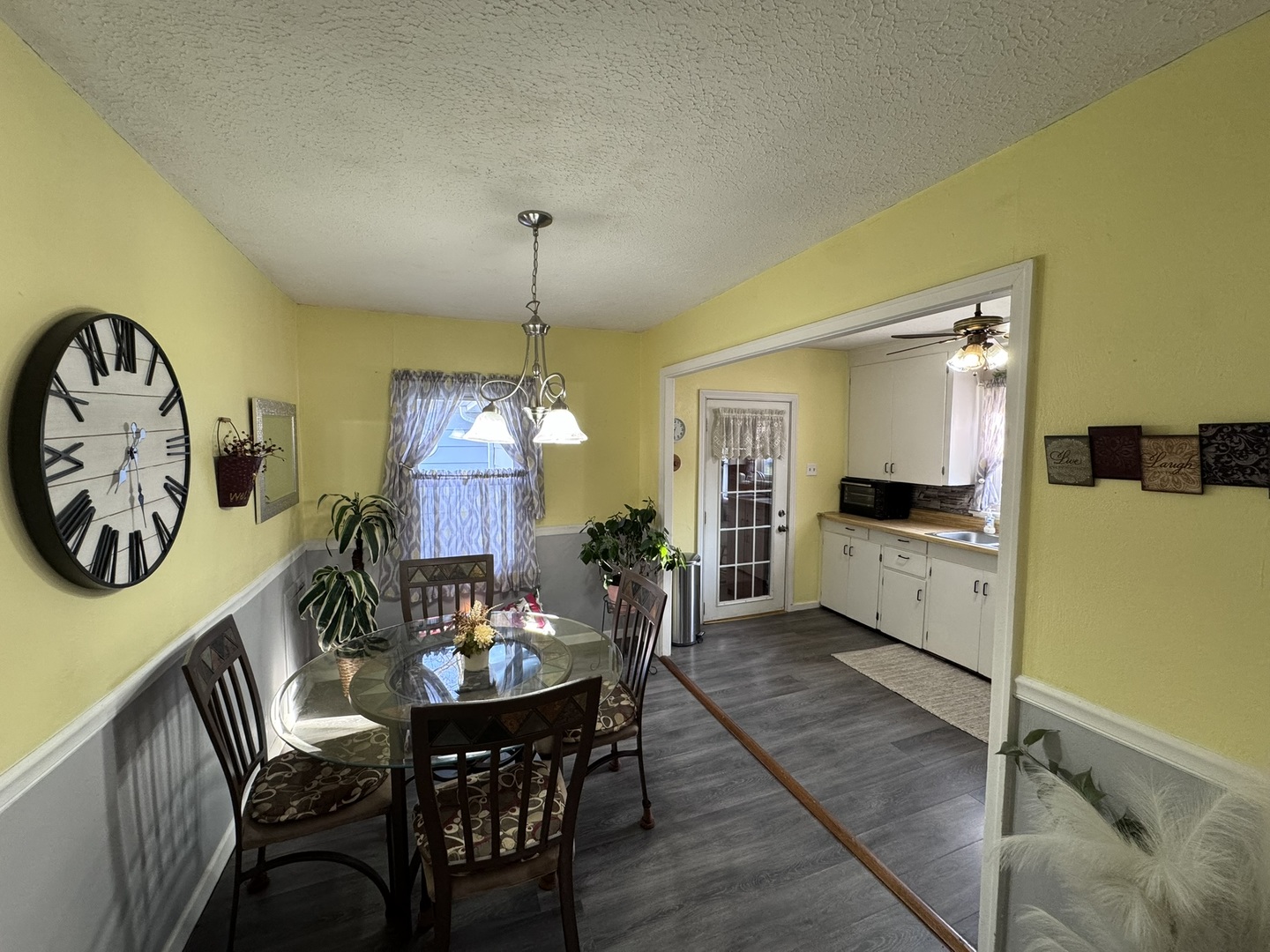 212 West Allmon Street Salem, IL 62881 - Photo 9 of 31