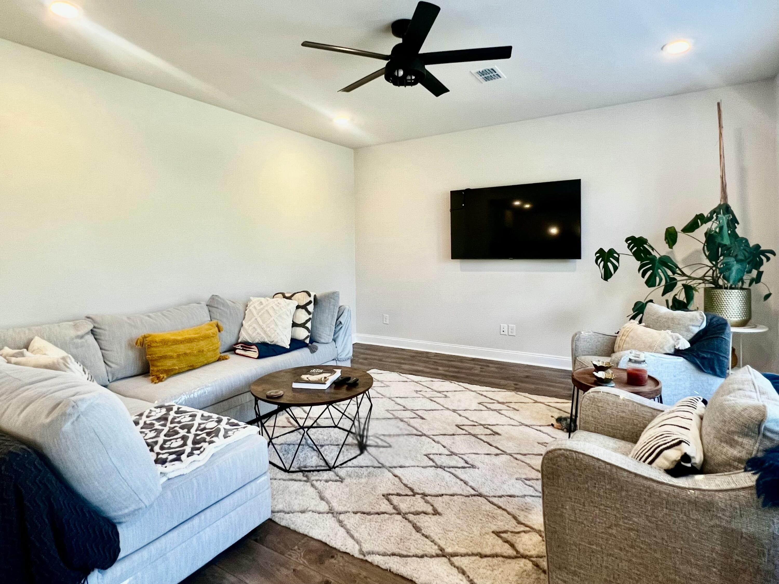 228 Bering Lane Summerville, SC 29486 - Photo 8 of 20 8