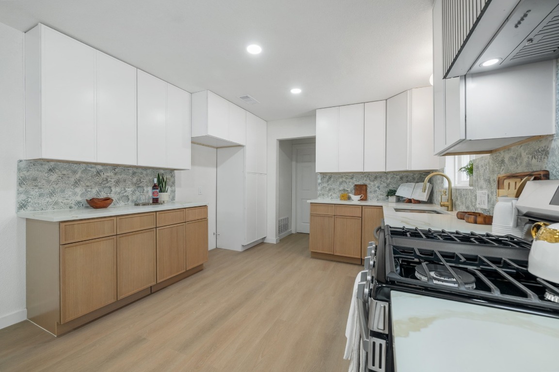 5008 Buckskin Pass Austin, TX 78745 - Photo 13 of 39