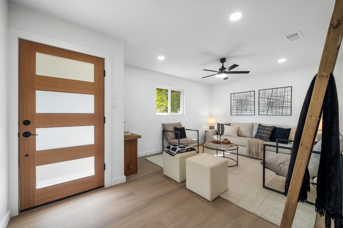 5008 Buckskin Pass Austin, TX 78745 - Photo 2 of 39