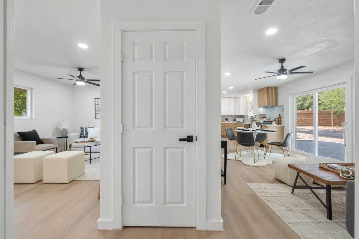 5008 Buckskin Pass Austin, TX 78745 - Photo 35 of 39