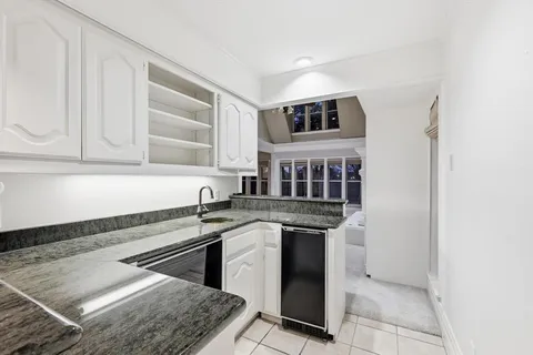 $895,000 | 16815 Village Lane, Dallas, TX 75248