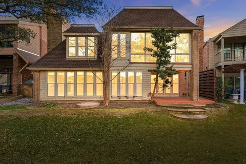 $895,000 | 16815 Village Lane, Dallas, TX 75248