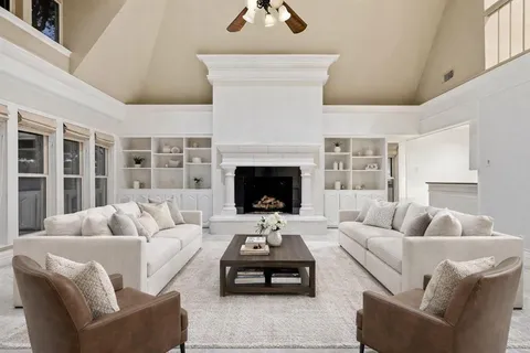 $895,000 | 16815 Village Lane, Dallas, TX 75248