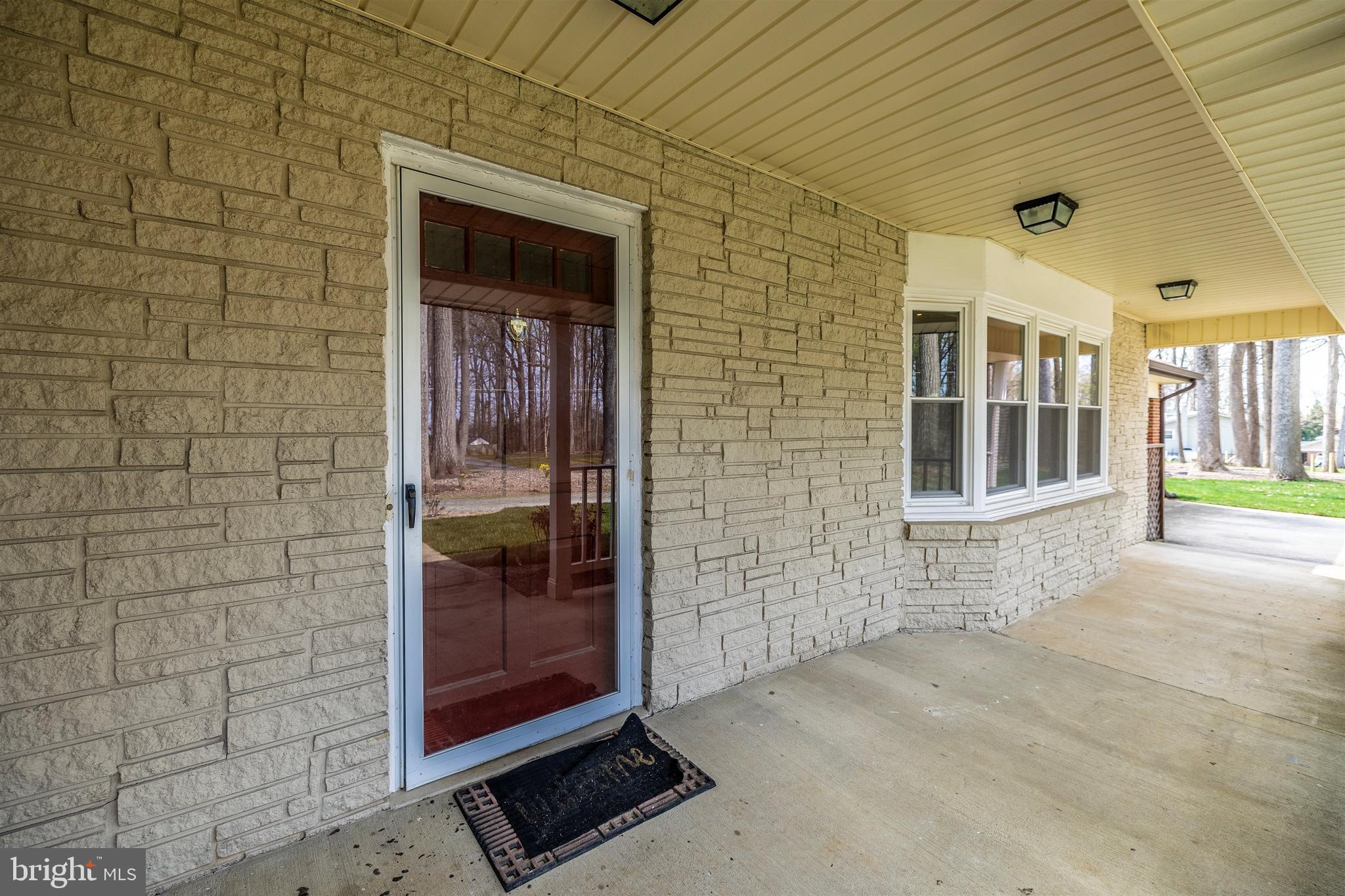 4400 Pinetree Road Rockville, MD 20853 - Photo 8 of 65
