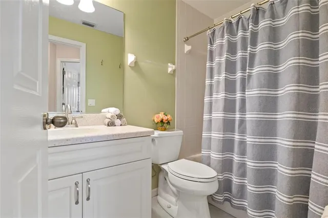 $269,000 | 202 Silver Lake Drive, Unit 203, Venice, FL 34292