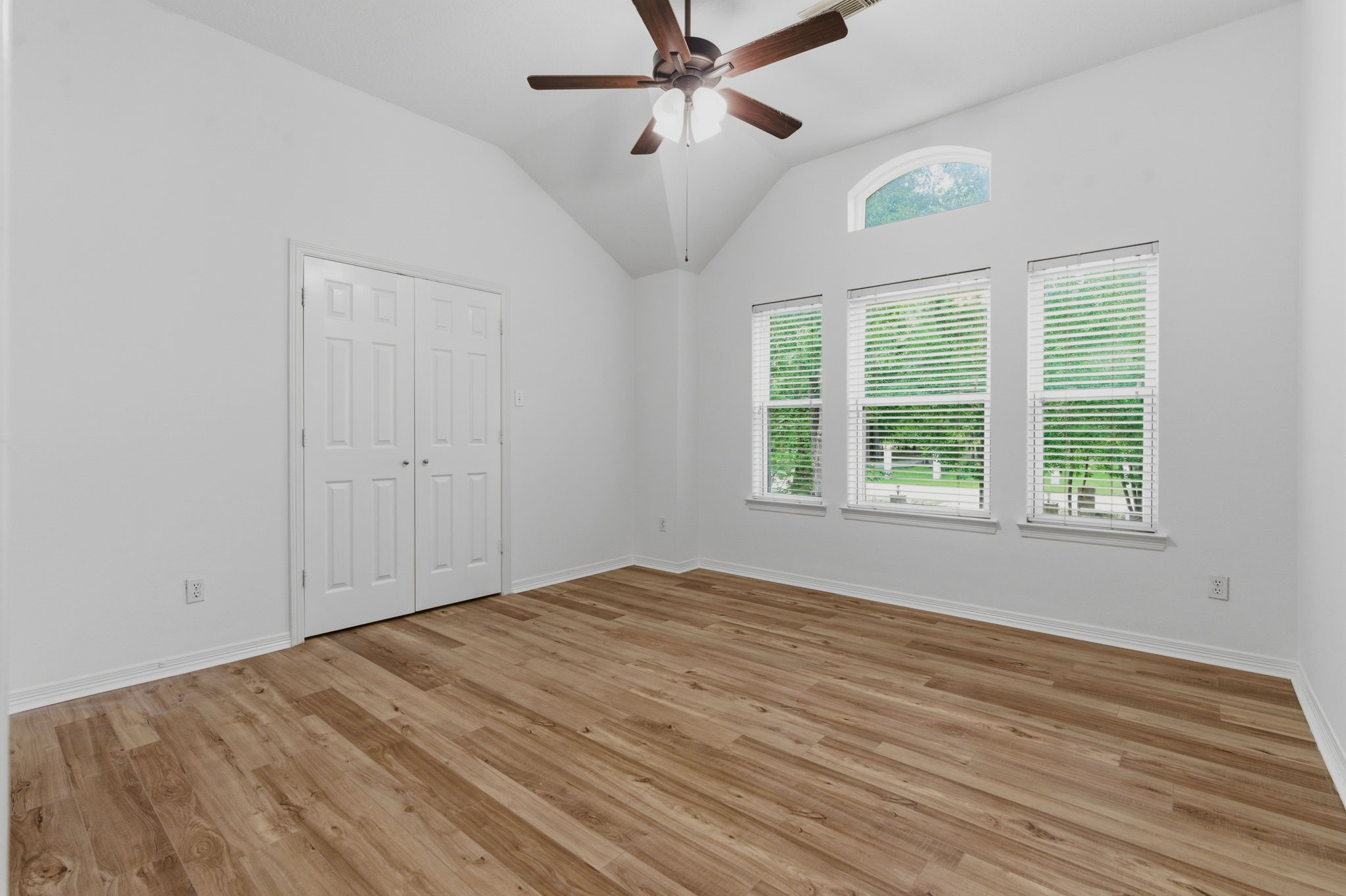 2024 Old River Road Montgomery, TX 77356 - Photo 33 of 50
